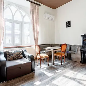 Апартаменты Location King Size Bed, Тбилиси