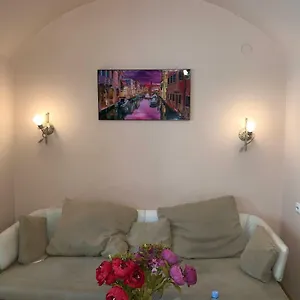 Апартаменты House, Тбилиси